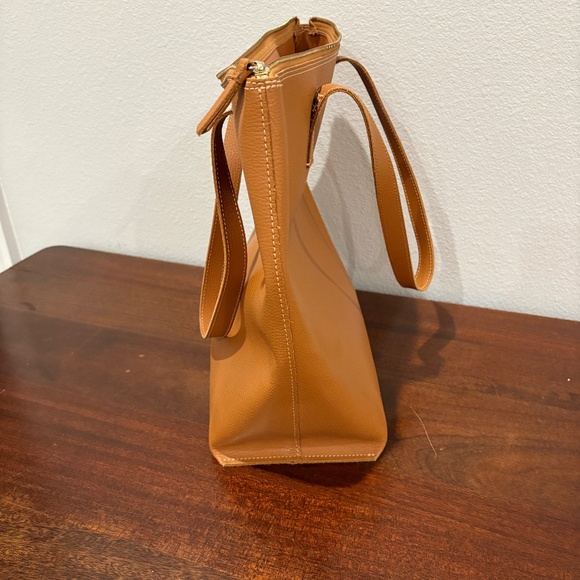 Mark & Graham Everyday Italian Leather Zipper Tote, Camel - Picture 5 of 11